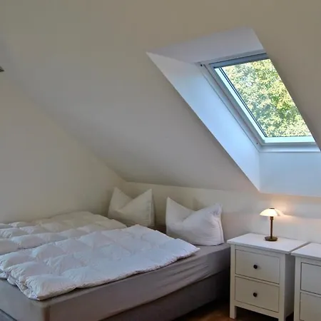 Ferienwohnung Berlin * Малов